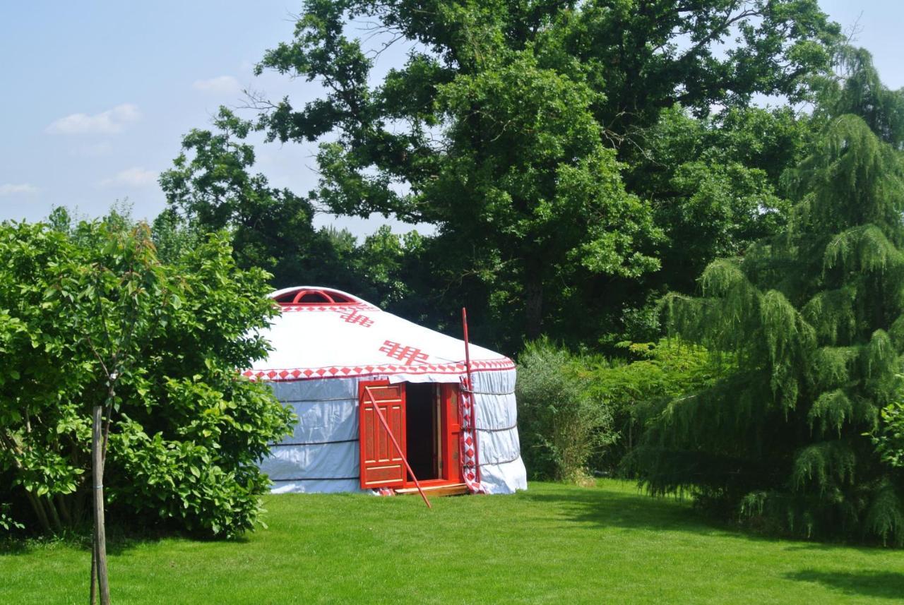 Yourtes Du Bocage Bazoges-en-Pareds Kültér fotó