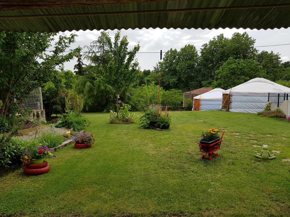 Yourtes Du Bocage Bazoges-en-Pareds Kültér fotó